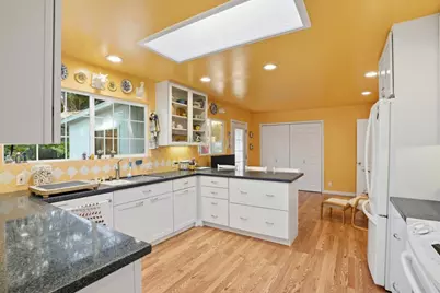 241 Soledad Dr, Monterey, CA 93940 - Photo 11