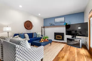 200 Magellan St, Capitola, CA 95010 - Photo 21