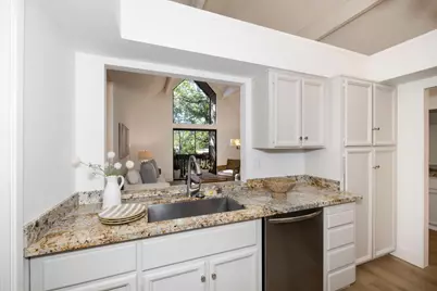 561 Thain Way, Palo Alto, CA 94306 - Photo 13
