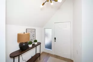 561 Thain Way, Palo Alto, CA 94306 - Photo 3
