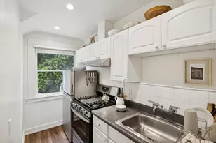 525 Hamilton Ave, Palo Alto, CA 94301 - Photo 9