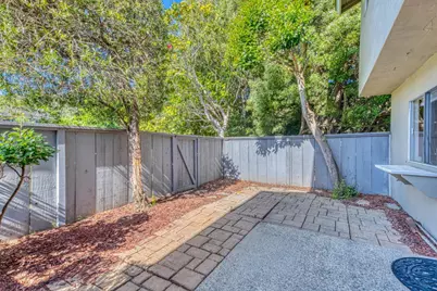 19100 Creekside Pl, Salinas, CA 93908 - Photo 13