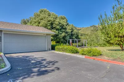 19100 Creekside Pl, Salinas, CA 93908 - Photo 35