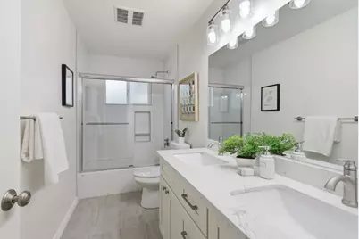 939 Kingfisher Dr, San Jose, CA 95125 - Photo 27