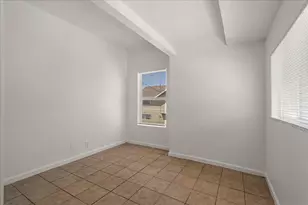 203 Bissell Ave, Richmond, CA 94801 - Photo 13
