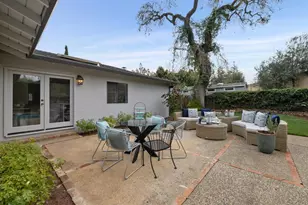 50 Los Altos Ave, Los Altos, CA 94022 - Photo 31