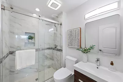 2425 Fallingtree Dr, San Jose, CA 95131 - Photo 11