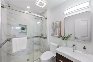 2425 Fallingtree Dr, San Jose, CA 95131 - Photo 11