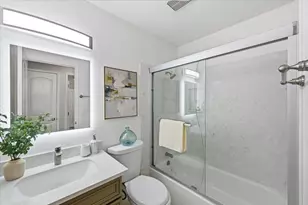 2425 Fallingtree Dr, San Jose, CA 95131 - Photo 17
