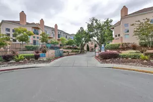 970 Asilomar Ter 3, Sunnyvale, CA 94086 - Photo 1