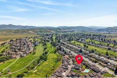 335 Donnas Ln, Hollister, CA 95023 - Photo 47