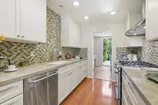 4237 Ponce Dr, Palo Alto, CA 94306 - Photo 11