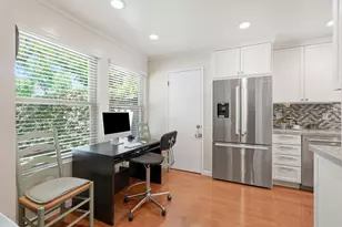 4237 Ponce Dr, Palo Alto, CA 94306 - Photo 19