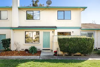 253 Green Meadow Dr C, Watsonville, CA 95076 - Photo 3