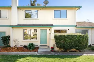253 Green Meadow Dr C, Watsonville, CA 95076 - Photo 3