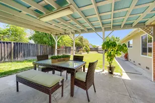 36284 Birkshire Pl, Newark, CA 94560 - Photo 27