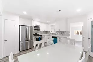 685 Jennings Dr, San Jose, CA 95111 - Photo 11
