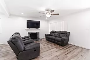 685 Jennings Dr, San Jose, CA 95111 - Photo 5