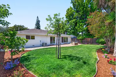1422 Wright Ave, Sunnyvale, CA 94087 - Photo 31