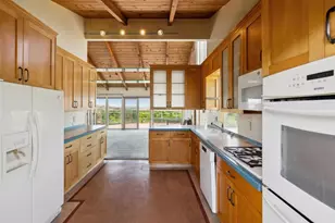 204 Roosevelt Blvd, Half Moon Bay, CA 94019 - Photo 19