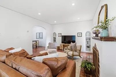 1055 Newhall St, San Jose, CA 95126 - Photo 9