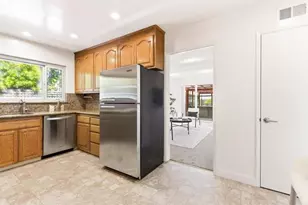 1746 Quesada Way, Burlingame, CA 94010 - Photo 7