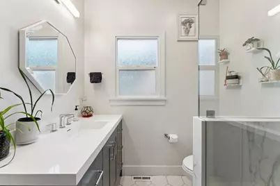 39 Humboldt Rd, Burlingame, CA 94010 - Photo 53