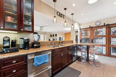 39 Humboldt Rd, Burlingame, CA 94010 - Photo 27