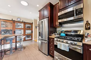 39 Humboldt Rd, Burlingame, CA 94010 - Photo 25