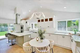 556 Seahorse Ln, Redwood City, CA 94065 - Photo 11