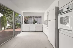 536 Cascade Dr, Sunnyvale, CA 94087 - Photo 15