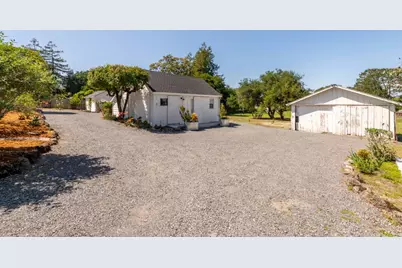 2212 Magnolia Ave, Petaluma, CA 94952 - Photo 65