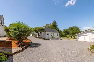2212 Magnolia Ave, Petaluma, CA 94952 - Photo 61