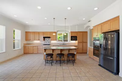 881 Trestle Pt, Lathrop, CA 95330 - Photo 7