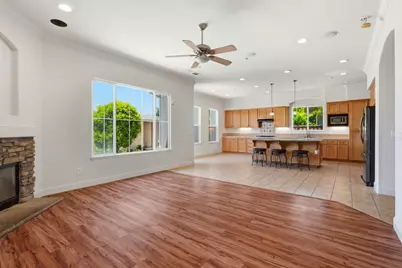 881 Trestle Pt, Lathrop, CA 95330 - Photo 5