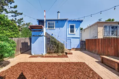 6677 Brann St, Oakland, CA 94605 - Photo 19