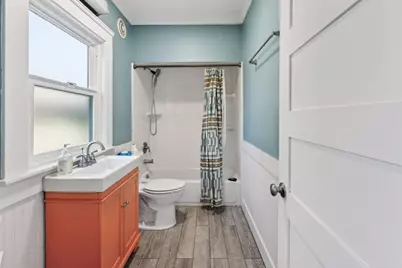 6677 Brann St, Oakland, CA 94605 - Photo 11
