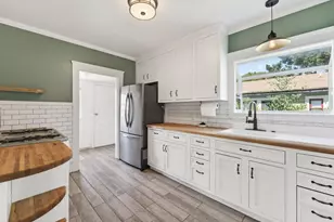 6677 Brann St, Oakland, CA 94605 - Photo 9
