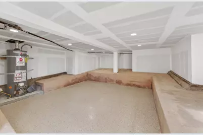 6677 Brann St, Oakland, CA 94605 - Photo 19