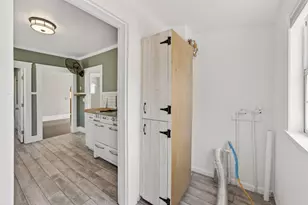 6677 Brann St, Oakland, CA 94605 - Photo 13