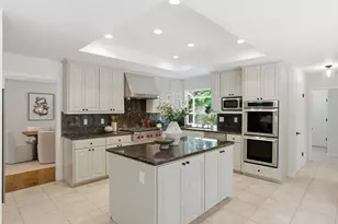 65 Falkirk Ln, Hillsborough, CA 94010 - Photo 13