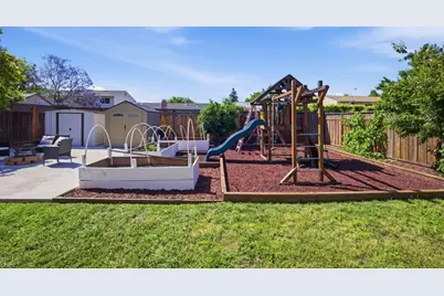 520 Tigerwood Way, San Jose, CA 95111 - Photo 25