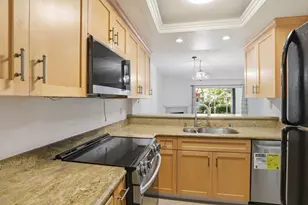 1028 Summermist Ct, San Jose, CA 95122 - Photo 13