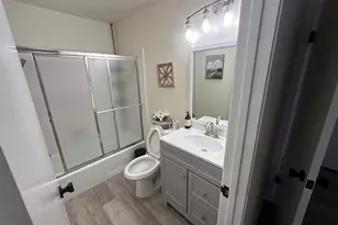 1067 Padre Dr 1, Salinas, CA 93901 - Photo 13