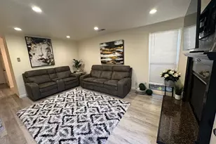 1067 Padre Dr 1, Salinas, CA 93901 - Photo 9