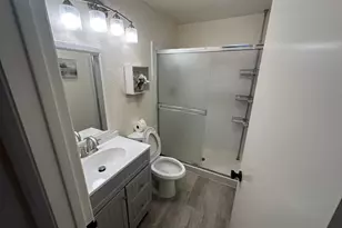 1067 Padre Dr 1, Salinas, CA 93901 - Photo 11
