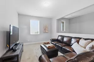 1344 S Cow Ct, Tracy, CA 95391 - Photo 5