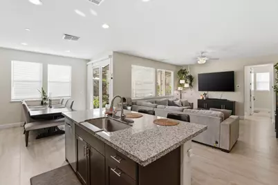 1097 Sunridge Dr, Hollister, CA 95023 - Photo 11