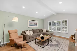 3900 Thousand Oaks Dr, San Jose, CA 95136 - Photo 17