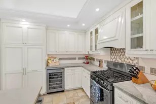 3900 Thousand Oaks Dr, San Jose, CA 95136 - Photo 9